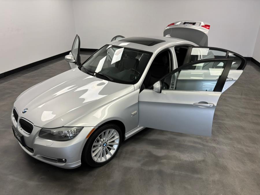 2011 BMW 3 Series 4dr Sdn 335i xDrive AWD, available for sale in Elizabeth, New Jersey | Dream Auto Group. Elizabeth, New Jersey 2011 BMW 3 Series 4dr Sdn 335i xDrive AWD, available for sale in Elizabeth, New Jersey | Dream Auto Group. Elizabeth, New Jersey