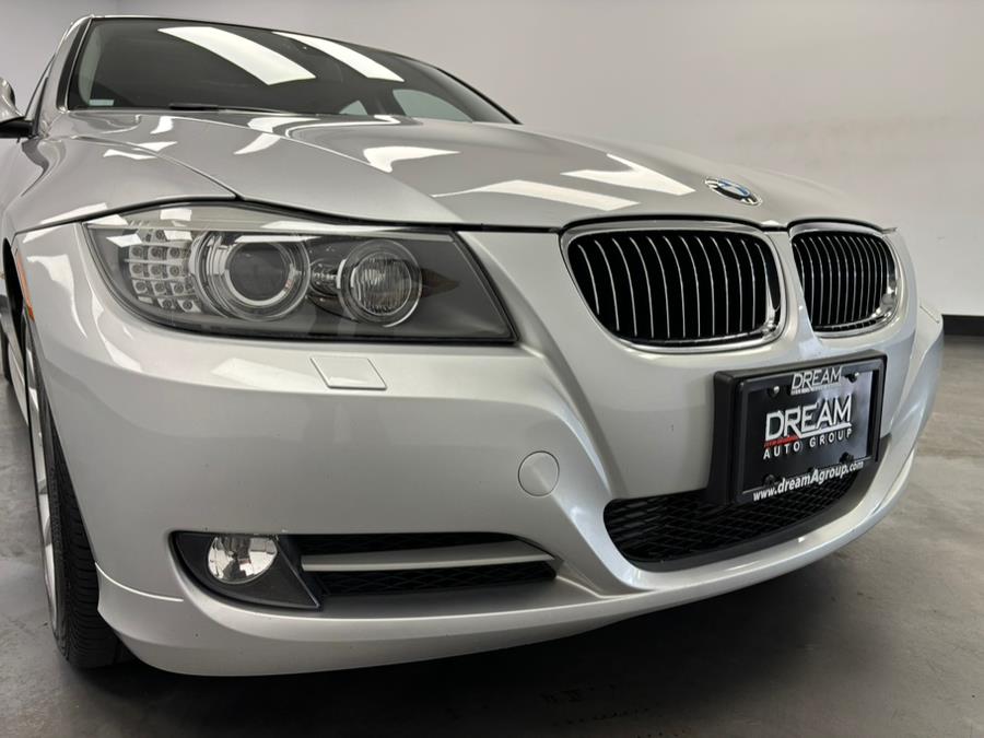 2011 BMW 3 Series 4dr Sdn 335i xDrive AWD, available for sale in Elizabeth, New Jersey | Dream Auto Group. Elizabeth, New Jersey 2011 BMW 3 Series 4dr Sdn 335i xDrive AWD, available for sale in Elizabeth, New Jersey | Dream Auto Group. Elizabeth, New Jersey