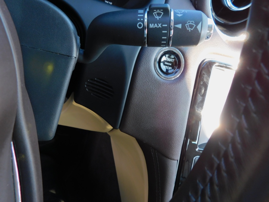2017 Jaguar XJ XJ R-Sport AWD, available for sale in Lodi, New Jersey | Soliman Motors. Lodi, New Jersey 2017 Jaguar XJ XJ R-Sport AWD, available for sale in Lodi, New Jersey | Soliman Motors. Lodi, New Jersey