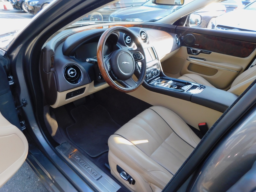 2017 Jaguar XJ XJ R-Sport AWD, available for sale in Lodi, New Jersey | Soliman Motors. Lodi, New Jersey 2017 Jaguar XJ XJ R-Sport AWD, available for sale in Lodi, New Jersey | Soliman Motors. Lodi, New Jersey