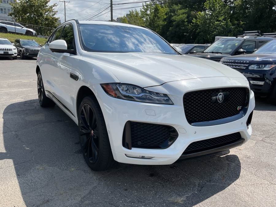 Used 2019 Jaguar F-PACE in Waterbury, Connecticut | Jim Juliani Motors. Waterbury, Connecticut