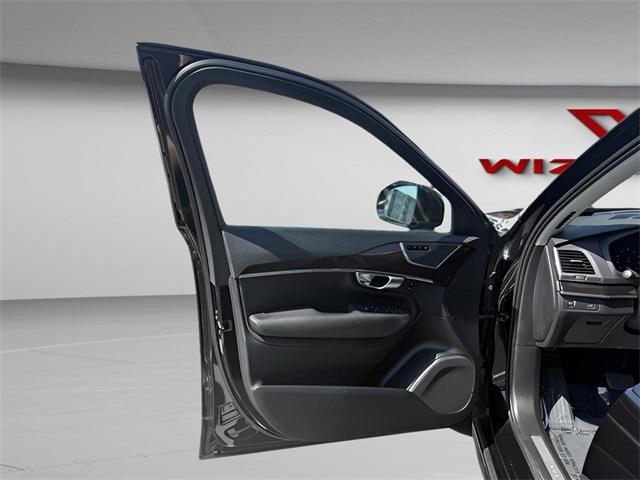 2019 Volvo Xc90 T6 Momentum, available for sale in Stratford, Connecticut | Wiz Leasing Inc. Stratford, Connecticut 2019 Volvo Xc90 T6 Momentum, available for sale in Stratford, Connecticut | Wiz Leasing Inc. Stratford, Connecticut