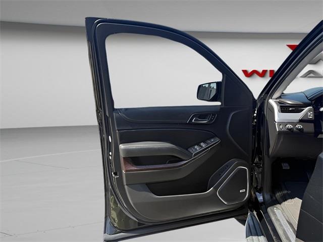 2019 GMC Yukon SLT, available for sale in Stratford, Connecticut | Wiz Leasing Inc. Stratford, Connecticut 2019 GMC Yukon SLT, available for sale in Stratford, Connecticut | Wiz Leasing Inc. Stratford, Connecticut