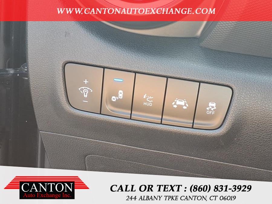 2018 Hyundai Kona Ultimate 1.6T DCT AWD, available for sale in Canton, Connecticut | Canton Auto Exchange. Canton, Connecticut 2018 Hyundai Kona Ultimate 1.6T DCT AWD, available for sale in Canton, Connecticut | Canton Auto Exchange. Canton, Connecticut