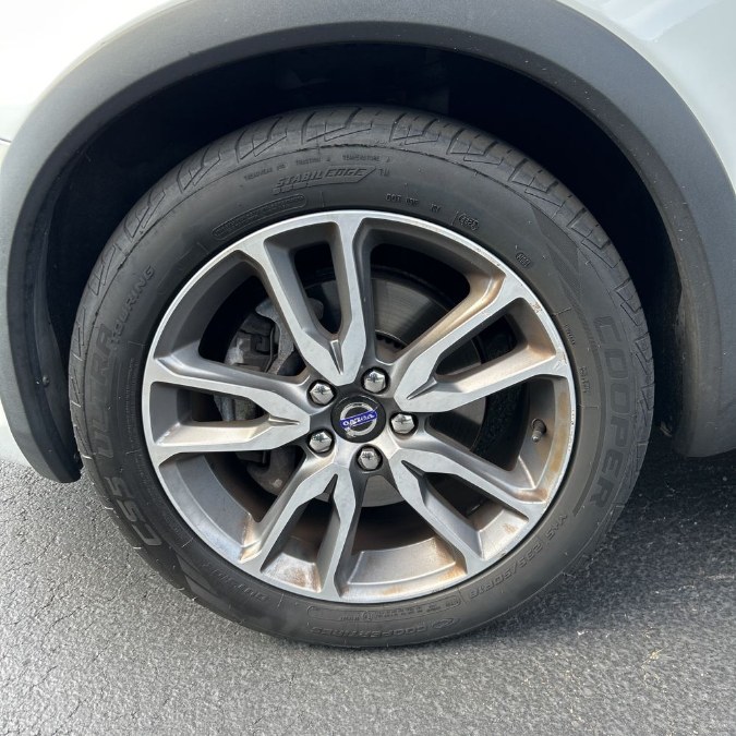 2016 Volvo V60 Cross Country 4dr Wgn T5 AWD, available for sale in Manchester, New Hampshire | Second Street Auto Sales Inc. Manchester, New Hampshire 2016 Volvo V60 Cross Country 4dr Wgn T5 AWD, available for sale in Manchester, New Hampshire | Second Street Auto Sales Inc. Manchester, New Hampshire
