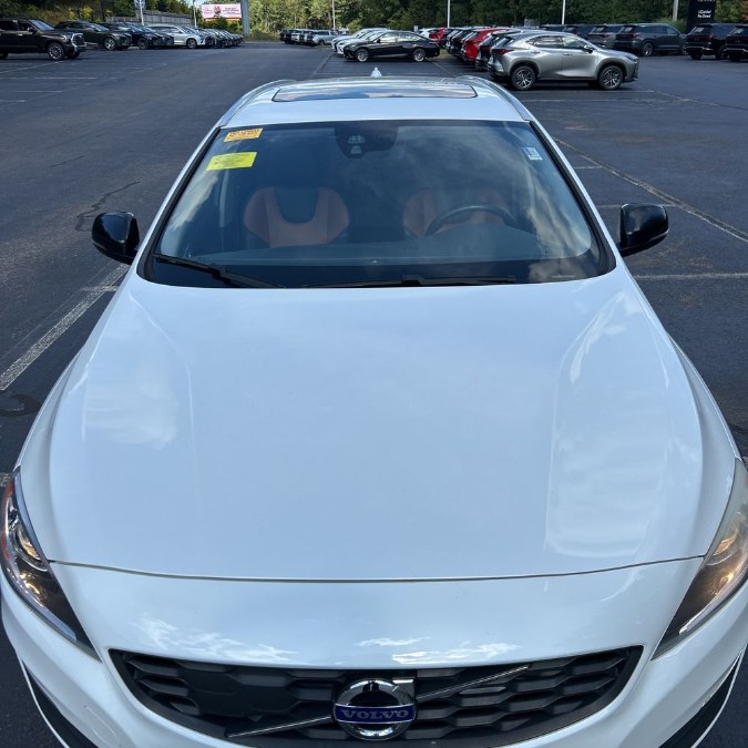 2016 Volvo V60 Cross Country 4dr Wgn T5 AWD, available for sale in Manchester, New Hampshire | Second Street Auto Sales Inc. Manchester, New Hampshire 2016 Volvo V60 Cross Country 4dr Wgn T5 AWD, available for sale in Manchester, New Hampshire | Second Street Auto Sales Inc. Manchester, New Hampshire