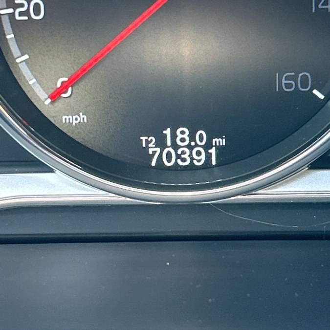 2016 Volvo V60 Cross Country 4dr Wgn T5 AWD, available for sale in Manchester, New Hampshire | Second Street Auto Sales Inc. Manchester, New Hampshire 2016 Volvo V60 Cross Country 4dr Wgn T5 AWD, available for sale in Manchester, New Hampshire | Second Street Auto Sales Inc. Manchester, New Hampshire