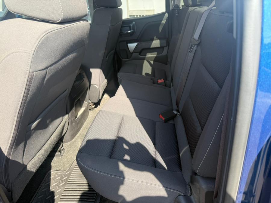 2017 Chevrolet Silverado 1500 4WD Double Cab 143.5" LT w/2LT, available for sale in Bridgeport, Connecticut | CT Auto. Bridgeport, Connecticut 2017 Chevrolet Silverado 1500 4WD Double Cab 143.5" LT w/2LT, available for sale in Bridgeport, Connecticut | CT Auto. Bridgeport, Connecticut