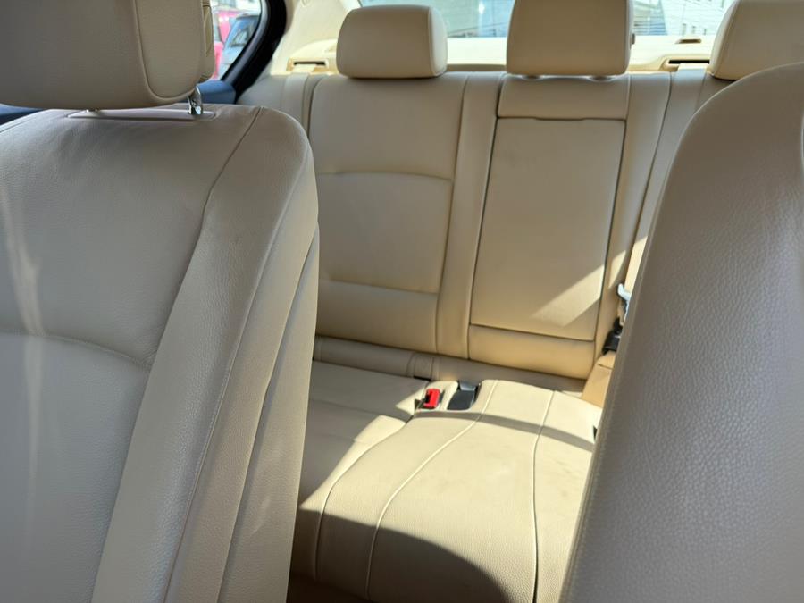 2013 BMW 5 Series 4dr Sdn 535i RWD, available for sale in Bridgeport, Connecticut | CT Auto. Bridgeport, Connecticut 2013 BMW 5 Series 4dr Sdn 535i RWD, available for sale in Bridgeport, Connecticut | CT Auto. Bridgeport, Connecticut