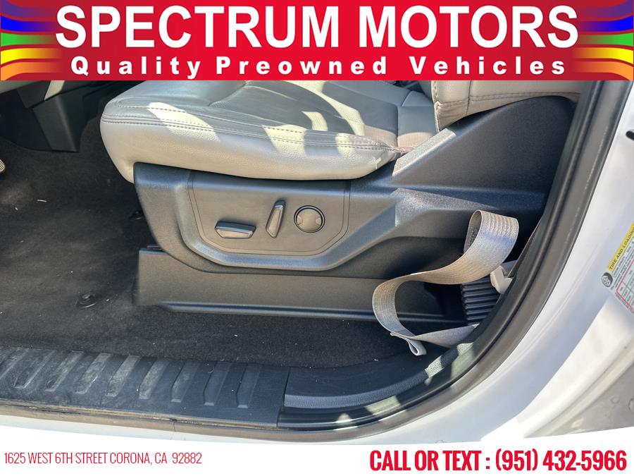 2020 Ford F-150 LARIAT 4WD SuperCrew 5.5'' Box, available for sale in Corona, California | Spectrum Motors. Corona, California 2020 Ford F-150 LARIAT 4WD SuperCrew 5.5'' Box, available for sale in Corona, California | Spectrum Motors. Corona, California