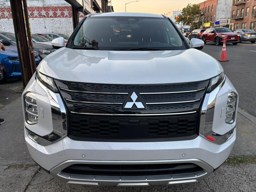 2022 Mitsubishi Outlander SE Launch Edition S-AWC, available for sale in Brooklyn, New York | Carsbuck Inc.. Brooklyn, New York 2022 Mitsubishi Outlander SE Launch Edition S-AWC, available for sale in Brooklyn, New York | Carsbuck Inc.. Brooklyn, New York