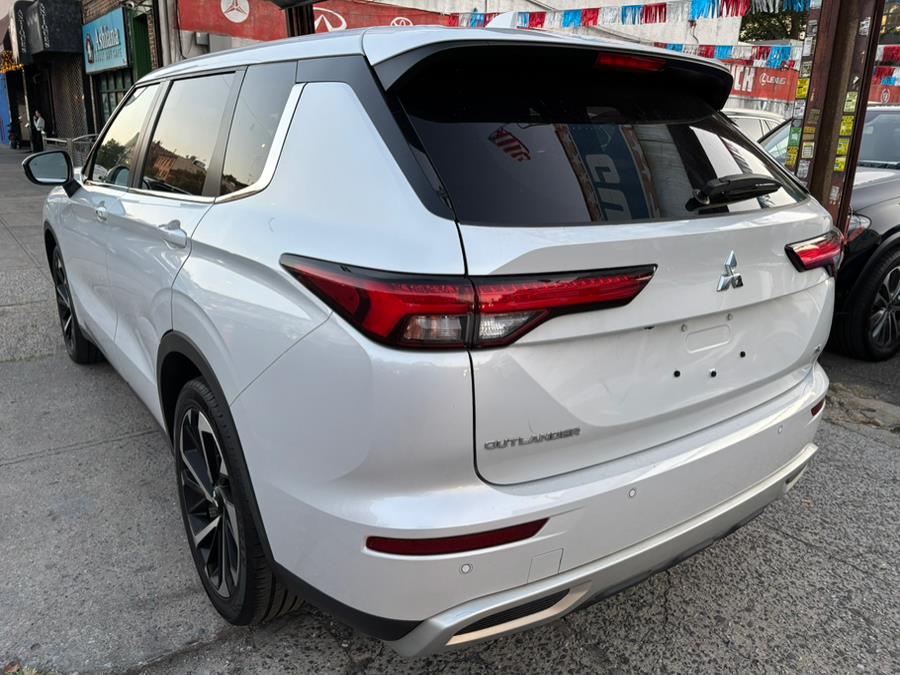 2022 Mitsubishi Outlander SE Launch Edition S-AWC, available for sale in Brooklyn, New York | Carsbuck Inc.. Brooklyn, New York 2022 Mitsubishi Outlander SE Launch Edition S-AWC, available for sale in Brooklyn, New York | Carsbuck Inc.. Brooklyn, New York