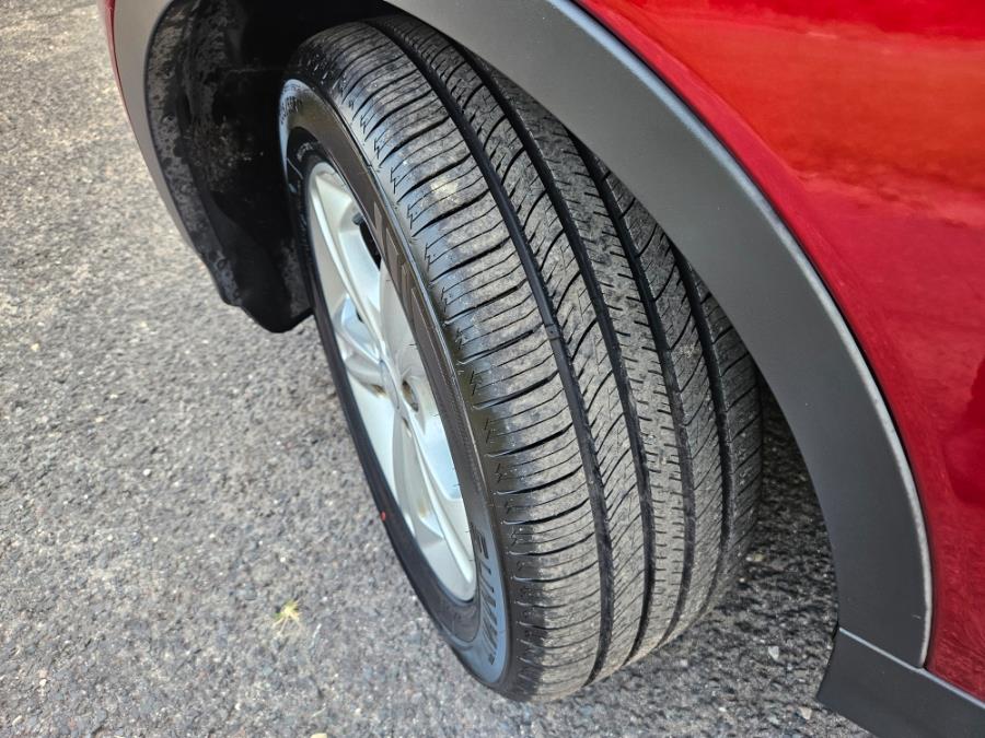 2013 Ford Escape 4WD 4dr SE, available for sale in East Windsor, Connecticut | Toro Auto. East Windsor, Connecticut 2013 Ford Escape 4WD 4dr SE, available for sale in East Windsor, Connecticut | Toro Auto. East Windsor, Connecticut