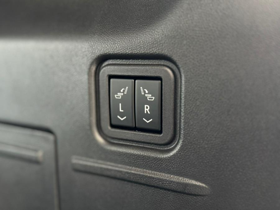 2024 GMC HUMMER EV SUV e4WD 4dr 3X, available for sale in Franklin Square, New York | Luxury Motor Club. Franklin Square, New York 2024 GMC HUMMER EV SUV e4WD 4dr 3X, available for sale in Franklin Square, New York | Luxury Motor Club. Franklin Square, New York