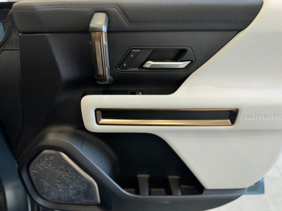 2024 GMC HUMMER EV SUV e4WD 4dr 3X, available for sale in Franklin Square, New York | Luxury Motor Club. Franklin Square, New York 2024 GMC HUMMER EV SUV e4WD 4dr 3X, available for sale in Franklin Square, New York | Luxury Motor Club. Franklin Square, New York