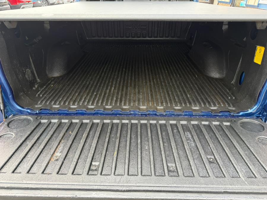 2015 GMC Sierra 1500 4WD Double Cab 143.5" SLT, available for sale in East Windsor, Connecticut | Century Auto And Truck. East Windsor, Connecticut 2015 GMC Sierra 1500 4WD Double Cab 143.5" SLT, available for sale in East Windsor, Connecticut | Century Auto And Truck. East Windsor, Connecticut