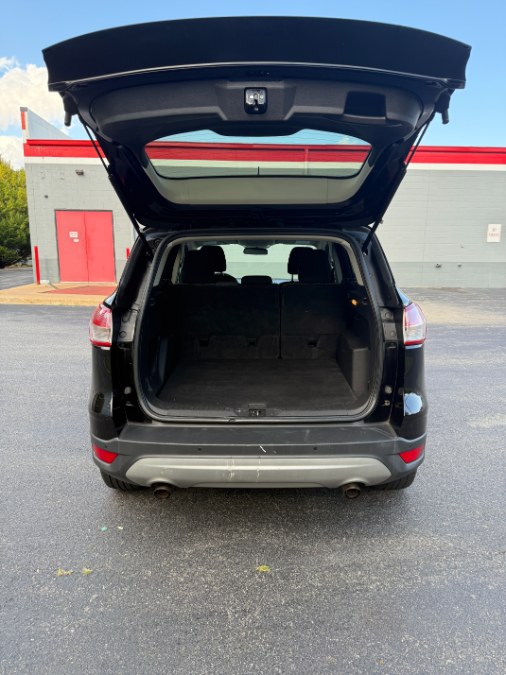 2016 Ford Escape 4WD 4dr SE, available for sale in Medford, Massachusetts | A-Tech. Medford, Massachusetts 2016 Ford Escape 4WD 4dr SE, available for sale in Medford, Massachusetts | A-Tech. Medford, Massachusetts