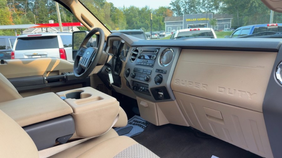 2016 Ford Super Duty F-350 SRW 4WD SuperCab 142" XLT, available for sale in Waterbury, Connecticut | West End Automotive Center. Waterbury, Connecticut 2016 Ford Super Duty F-350 SRW 4WD SuperCab 142" XLT, available for sale in Waterbury, Connecticut | West End Automotive Center. Waterbury, Connecticut