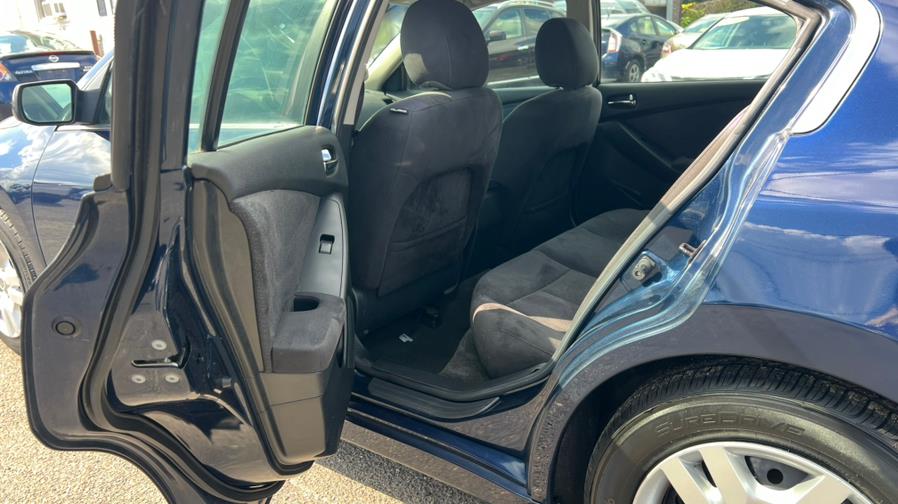 2010 Nissan Altima 4dr Sdn I4 CVT 2.5 S, available for sale in East Windsor, Connecticut | A1 Auto Sale LLC. East Windsor, Connecticut 2010 Nissan Altima 4dr Sdn I4 CVT 2.5 S, available for sale in East Windsor, Connecticut | A1 Auto Sale LLC. East Windsor, Connecticut