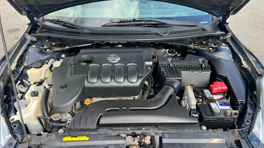 2010 Nissan Altima 4dr Sdn I4 CVT 2.5 S, available for sale in East Windsor, Connecticut | A1 Auto Sale LLC. East Windsor, Connecticut 2010 Nissan Altima 4dr Sdn I4 CVT 2.5 S, available for sale in East Windsor, Connecticut | A1 Auto Sale LLC. East Windsor, Connecticut
