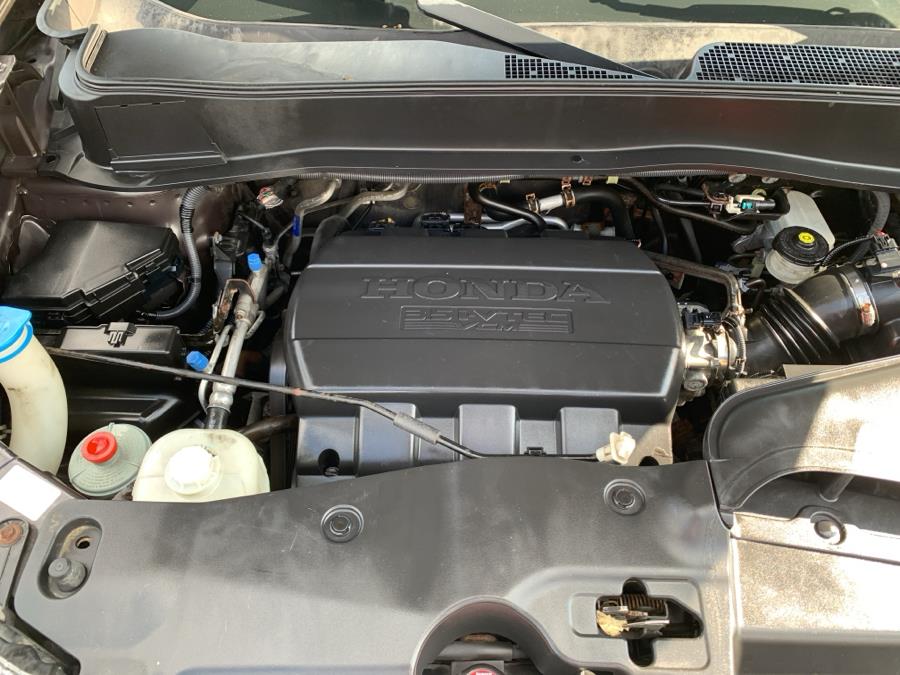 2012 Honda Pilot 4WD 4dr EX-L w/RES, available for sale in Springfield, Massachusetts | Absolute Motors Inc. Springfield, Massachusetts 2012 Honda Pilot 4WD 4dr EX-L w/RES, available for sale in Springfield, Massachusetts | Absolute Motors Inc. Springfield, Massachusetts