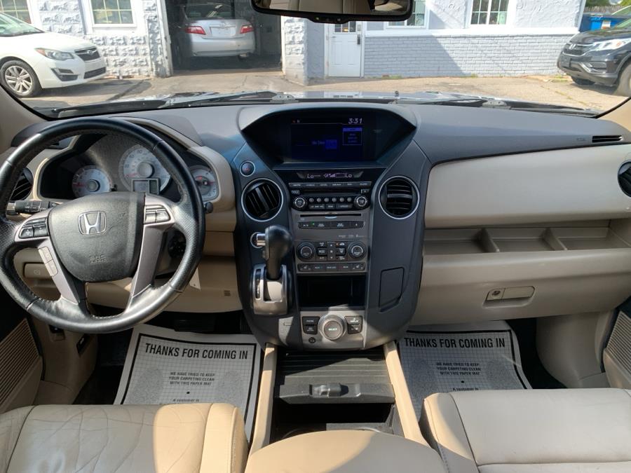 2012 Honda Pilot 4WD 4dr EX-L w/RES, available for sale in Springfield, Massachusetts | Absolute Motors Inc. Springfield, Massachusetts 2012 Honda Pilot 4WD 4dr EX-L w/RES, available for sale in Springfield, Massachusetts | Absolute Motors Inc. Springfield, Massachusetts