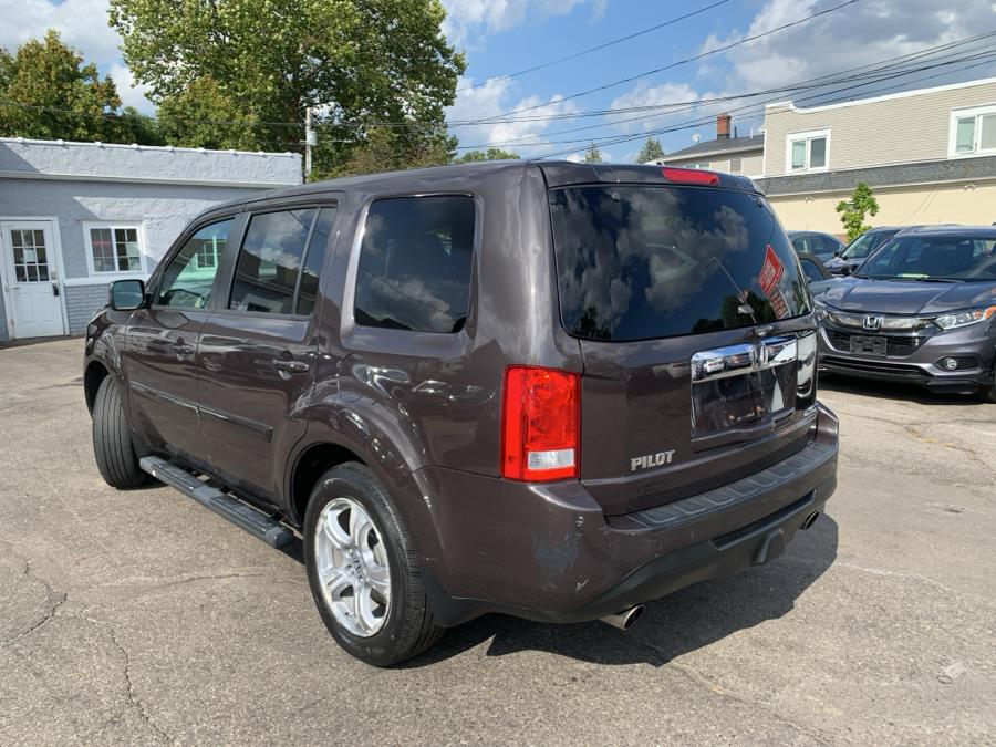 2012 Honda Pilot 4WD 4dr EX-L w/RES, available for sale in Springfield, Massachusetts | Absolute Motors Inc. Springfield, Massachusetts 2012 Honda Pilot 4WD 4dr EX-L w/RES, available for sale in Springfield, Massachusetts | Absolute Motors Inc. Springfield, Massachusetts