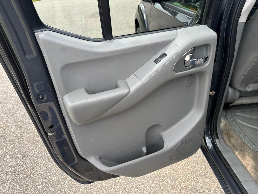 2012 Nissan Frontier 4WD Crew Cab SWB Auto PRO-4X, available for sale in South Windsor, Connecticut | Mike And Tony Auto Sales, Inc. South Windsor, Connecticut 2012 Nissan Frontier 4WD Crew Cab SWB Auto PRO-4X, available for sale in South Windsor, Connecticut | Mike And Tony Auto Sales, Inc. South Windsor, Connecticut