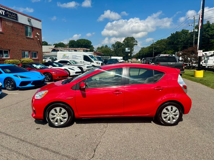 2014 Toyota Prius c 5dr HB Four (Natl), available for sale in South Windsor, Connecticut | Mike And Tony Auto Sales, Inc. South Windsor, Connecticut 2014 Toyota Prius c 5dr HB Four (Natl), available for sale in South Windsor, Connecticut | Mike And Tony Auto Sales, Inc. South Windsor, Connecticut