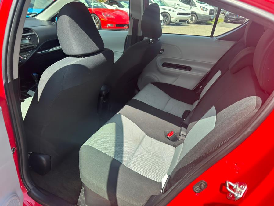 2014 Toyota Prius c 5dr HB Four (Natl), available for sale in South Windsor, Connecticut | Mike And Tony Auto Sales, Inc. South Windsor, Connecticut 2014 Toyota Prius c 5dr HB Four (Natl), available for sale in South Windsor, Connecticut | Mike And Tony Auto Sales, Inc. South Windsor, Connecticut