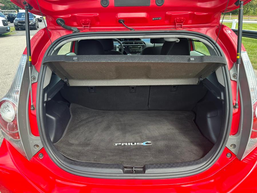 2014 Toyota Prius c 5dr HB Four (Natl), available for sale in South Windsor, Connecticut | Mike And Tony Auto Sales, Inc. South Windsor, Connecticut 2014 Toyota Prius c 5dr HB Four (Natl), available for sale in South Windsor, Connecticut | Mike And Tony Auto Sales, Inc. South Windsor, Connecticut
