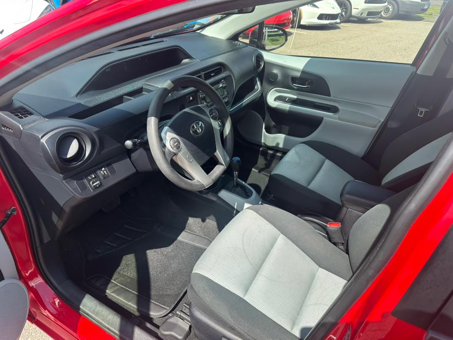 2014 Toyota Prius c 5dr HB Four (Natl), available for sale in South Windsor, Connecticut | Mike And Tony Auto Sales, Inc. South Windsor, Connecticut 2014 Toyota Prius c 5dr HB Four (Natl), available for sale in South Windsor, Connecticut | Mike And Tony Auto Sales, Inc. South Windsor, Connecticut