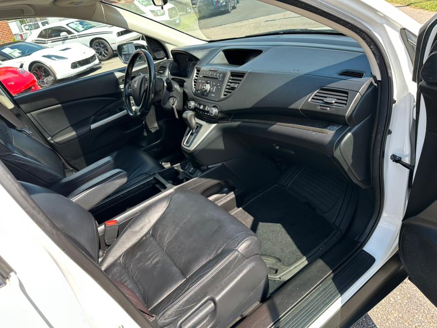 2013 Honda CR-V AWD 5dr EX-L w/Navi, available for sale in South Windsor, Connecticut | Mike And Tony Auto Sales, Inc. South Windsor, Connecticut 2013 Honda CR-V AWD 5dr EX-L w/Navi, available for sale in South Windsor, Connecticut | Mike And Tony Auto Sales, Inc. South Windsor, Connecticut