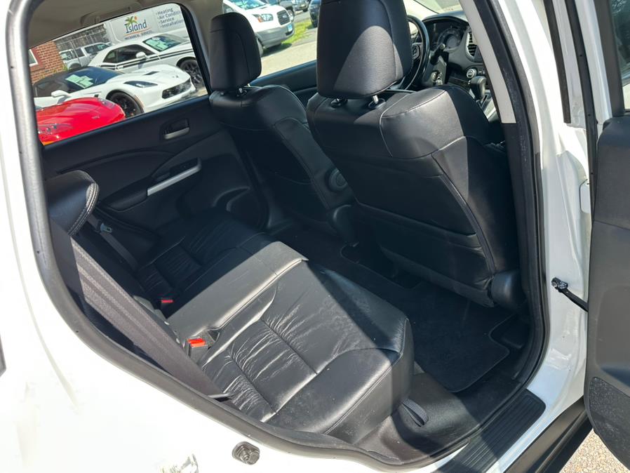 2013 Honda CR-V AWD 5dr EX-L w/Navi, available for sale in South Windsor, Connecticut | Mike And Tony Auto Sales, Inc. South Windsor, Connecticut 2013 Honda CR-V AWD 5dr EX-L w/Navi, available for sale in South Windsor, Connecticut | Mike And Tony Auto Sales, Inc. South Windsor, Connecticut