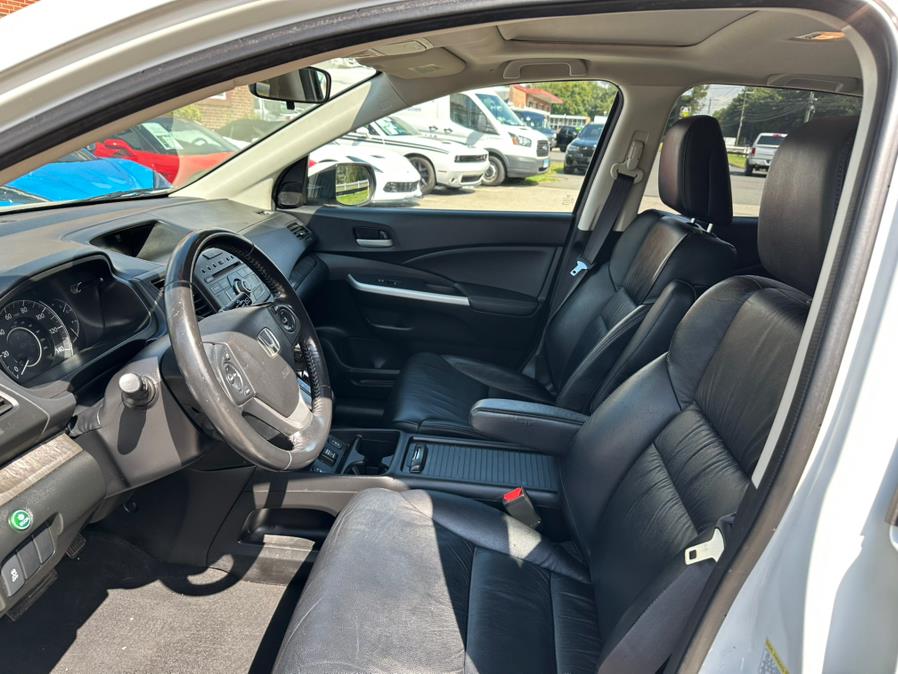 2013 Honda CR-V AWD 5dr EX-L w/Navi, available for sale in South Windsor, Connecticut | Mike And Tony Auto Sales, Inc. South Windsor, Connecticut 2013 Honda CR-V AWD 5dr EX-L w/Navi, available for sale in South Windsor, Connecticut | Mike And Tony Auto Sales, Inc. South Windsor, Connecticut