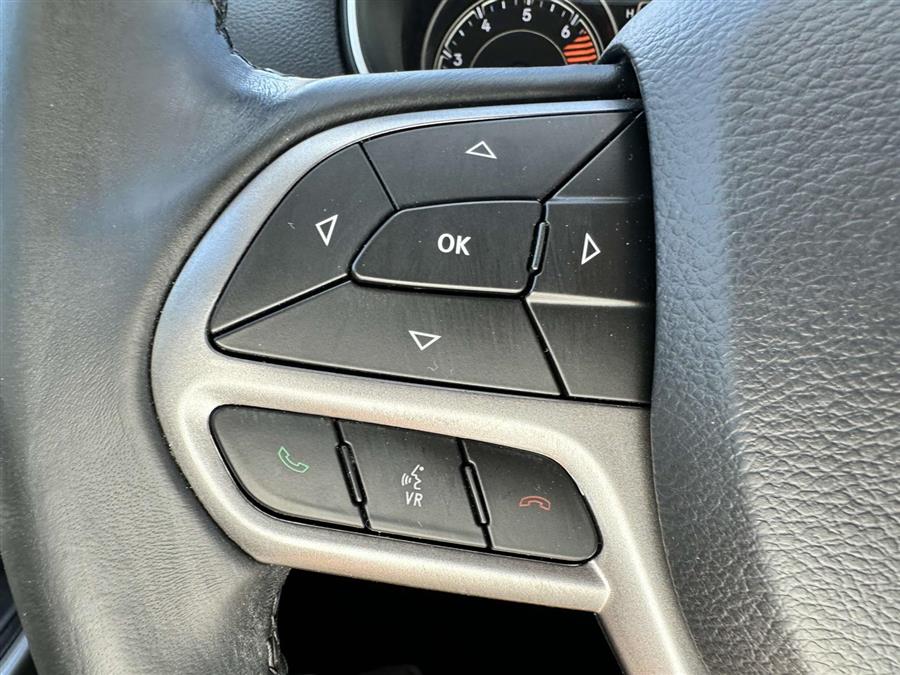2019 Jeep Cherokee Latitude Plus, available for sale in Patchogue, New York | Baron Supercenter. Patchogue, New York 2019 Jeep Cherokee Latitude Plus, available for sale in Patchogue, New York | Baron Supercenter. Patchogue, New York