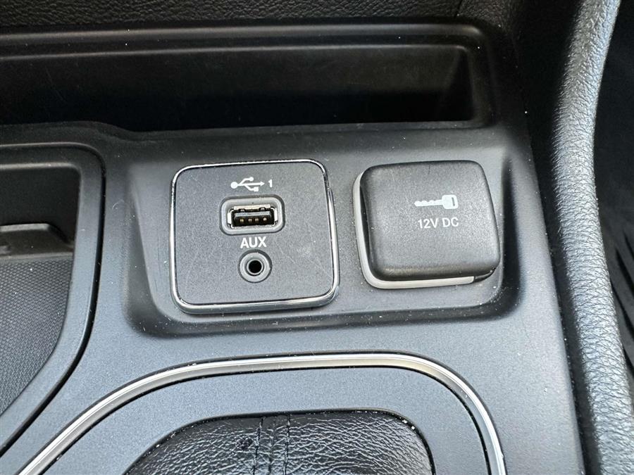 2019 Jeep Cherokee Latitude Plus, available for sale in Patchogue, New York | Baron Supercenter. Patchogue, New York 2019 Jeep Cherokee Latitude Plus, available for sale in Patchogue, New York | Baron Supercenter. Patchogue, New York