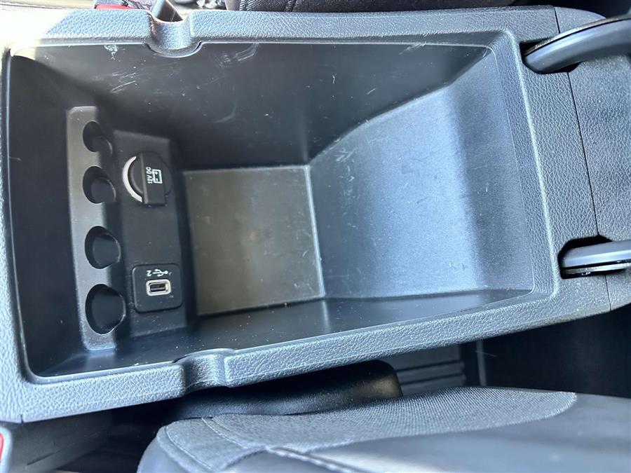 2019 Jeep Cherokee Latitude Plus, available for sale in Patchogue, New York | Baron Supercenter. Patchogue, New York 2019 Jeep Cherokee Latitude Plus, available for sale in Patchogue, New York | Baron Supercenter. Patchogue, New York