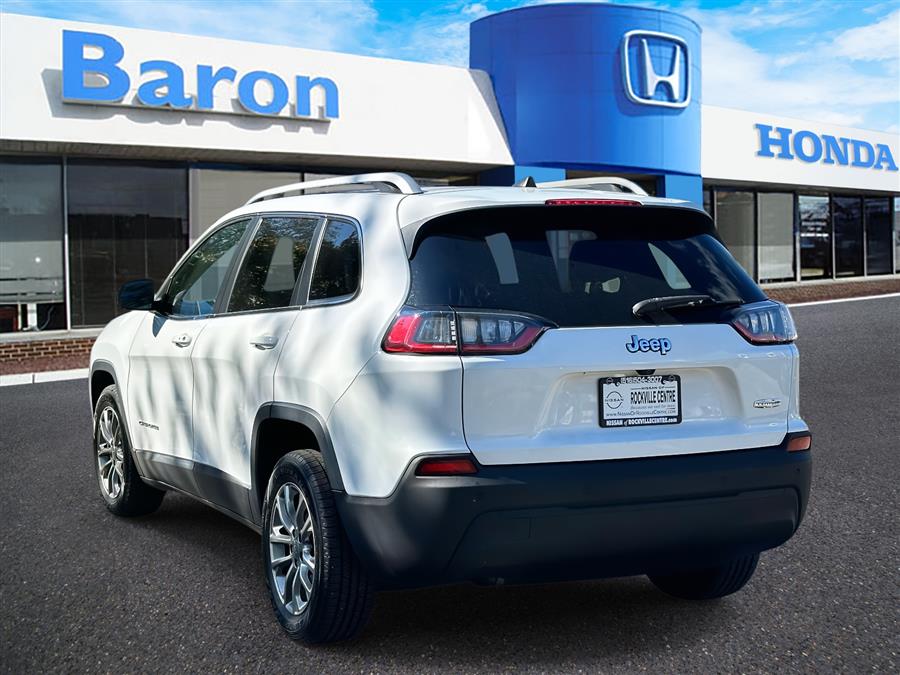2019 Jeep Cherokee Latitude Plus, available for sale in Patchogue, New York | Baron Supercenter. Patchogue, New York 2019 Jeep Cherokee Latitude Plus, available for sale in Patchogue, New York | Baron Supercenter. Patchogue, New York