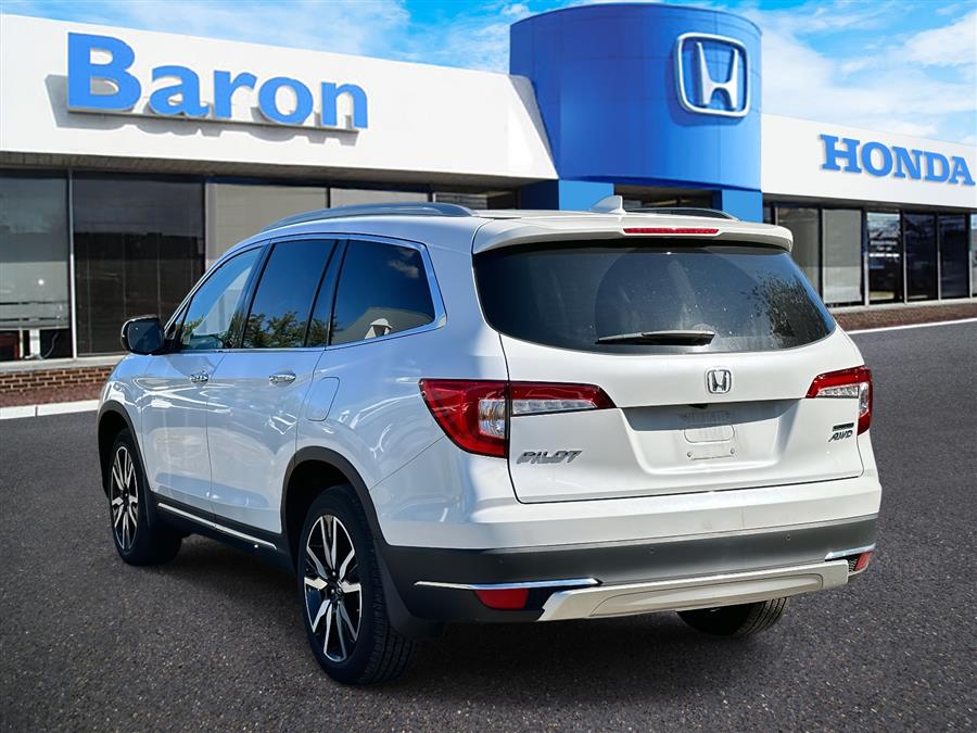 2022 Honda Pilot Touring, available for sale in Patchogue, New York | Baron Supercenter. Patchogue, New York 2022 Honda Pilot Touring, available for sale in Patchogue, New York | Baron Supercenter. Patchogue, New York