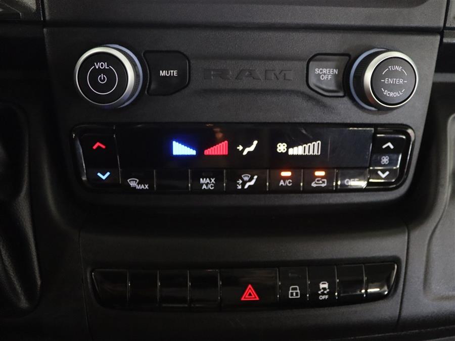 2023 Ram 2500 photo 16