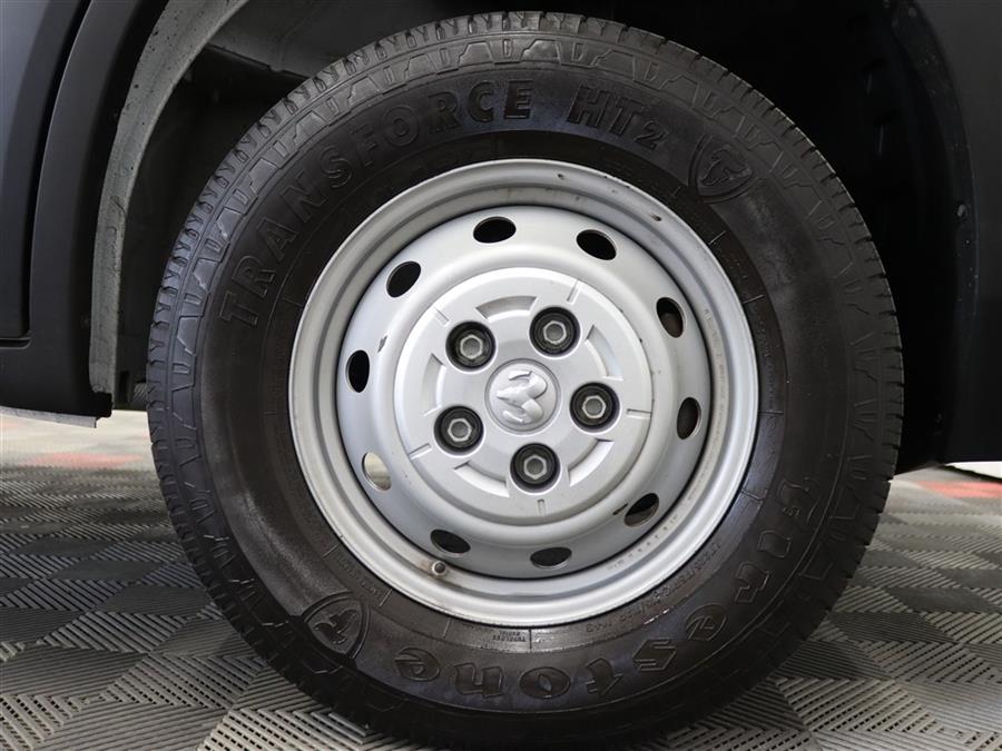 2023 Ram 2500 photo 25