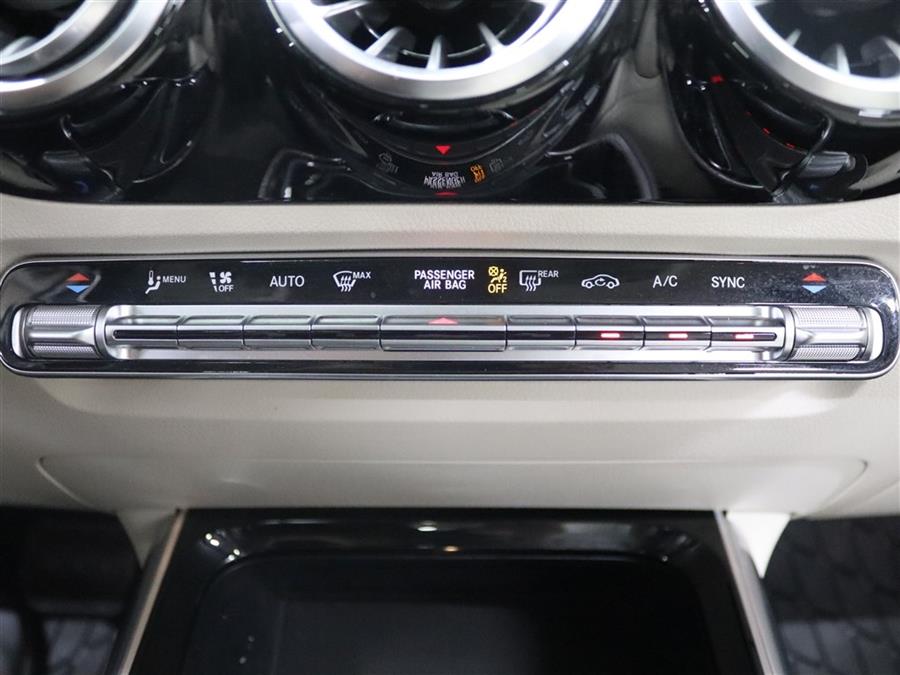 2022 Mercedes Benz GLA 250 4MATIC photo 23