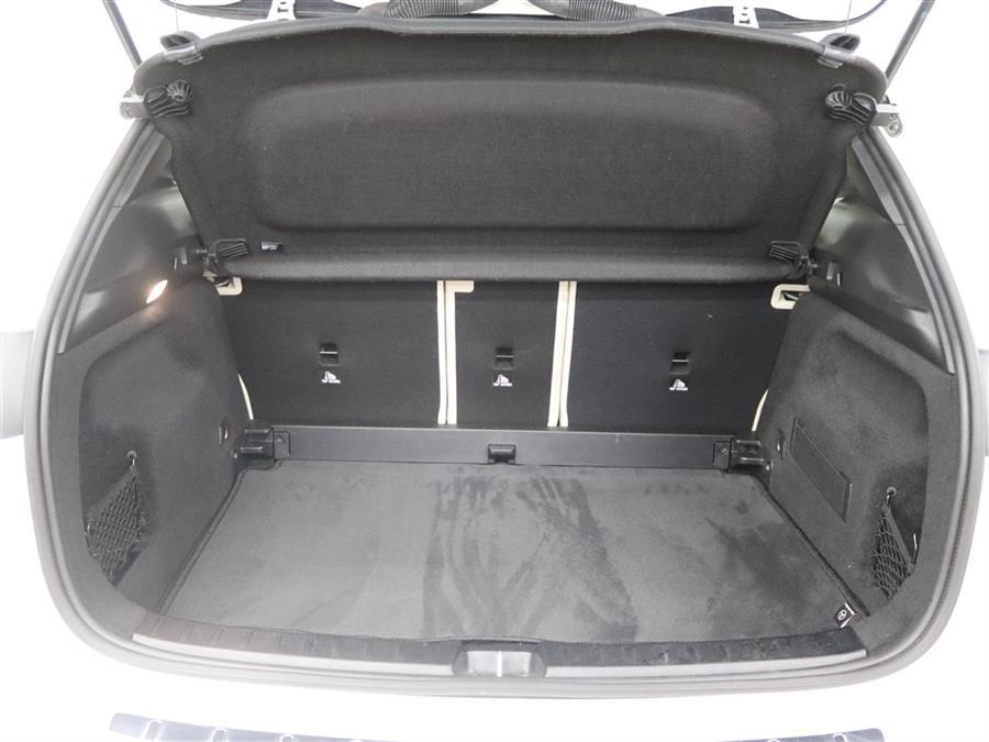 2022 Mercedes Benz GLA 250 4MATIC photo 5