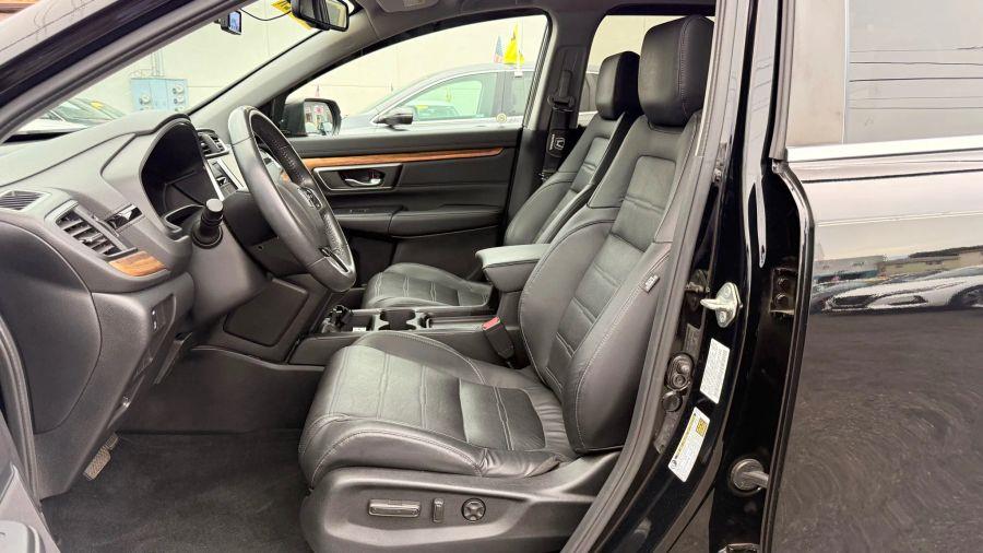 2019 Honda Cr-v EX-L Sport Utility 4D, available for sale in Linden, New Jersey | Route 27 Auto Mall. Linden, New Jersey 2019 Honda Cr-v EX-L Sport Utility 4D, available for sale in Linden, New Jersey | Route 27 Auto Mall. Linden, New Jersey