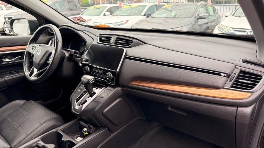 2019 Honda Cr-v EX-L Sport Utility 4D, available for sale in Linden, New Jersey | Route 27 Auto Mall. Linden, New Jersey 2019 Honda Cr-v EX-L Sport Utility 4D, available for sale in Linden, New Jersey | Route 27 Auto Mall. Linden, New Jersey
