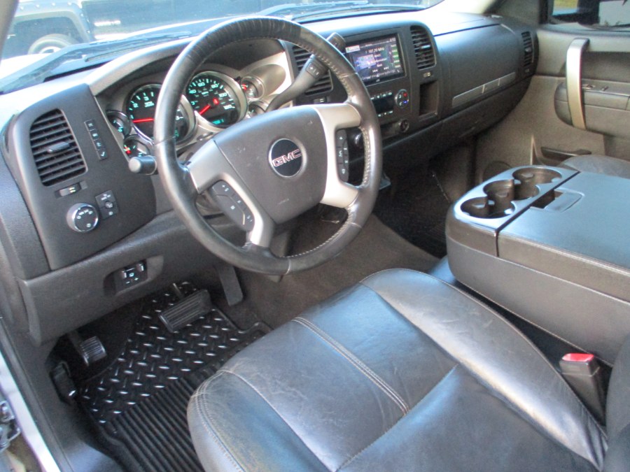 2013 GMC Sierra 2500HD 4WD Crew Cab 153.7" SLE, available for sale in Suffield, Connecticut | Suffield Auto LLC. Suffield, Connecticut 2013 GMC Sierra 2500HD 4WD Crew Cab 153.7" SLE, available for sale in Suffield, Connecticut | Suffield Auto LLC. Suffield, Connecticut