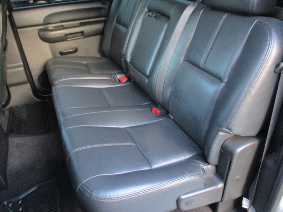 2013 GMC Sierra 2500HD 4WD Crew Cab 153.7" SLE, available for sale in Suffield, Connecticut | Suffield Auto LLC. Suffield, Connecticut 2013 GMC Sierra 2500HD 4WD Crew Cab 153.7" SLE, available for sale in Suffield, Connecticut | Suffield Auto LLC. Suffield, Connecticut