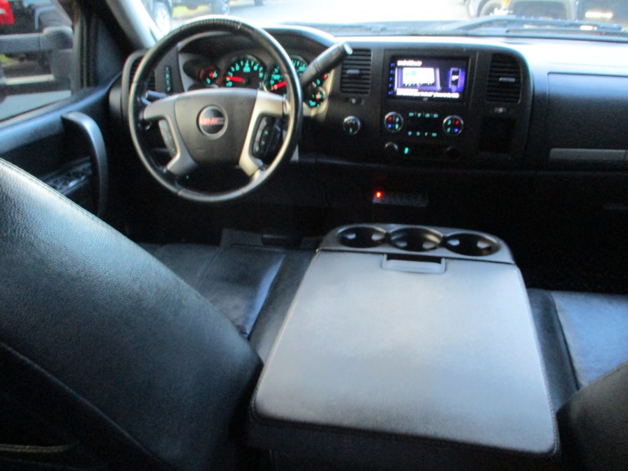 2013 GMC Sierra 2500HD 4WD Crew Cab 153.7" SLE, available for sale in Suffield, Connecticut | Suffield Auto LLC. Suffield, Connecticut 2013 GMC Sierra 2500HD 4WD Crew Cab 153.7" SLE, available for sale in Suffield, Connecticut | Suffield Auto LLC. Suffield, Connecticut