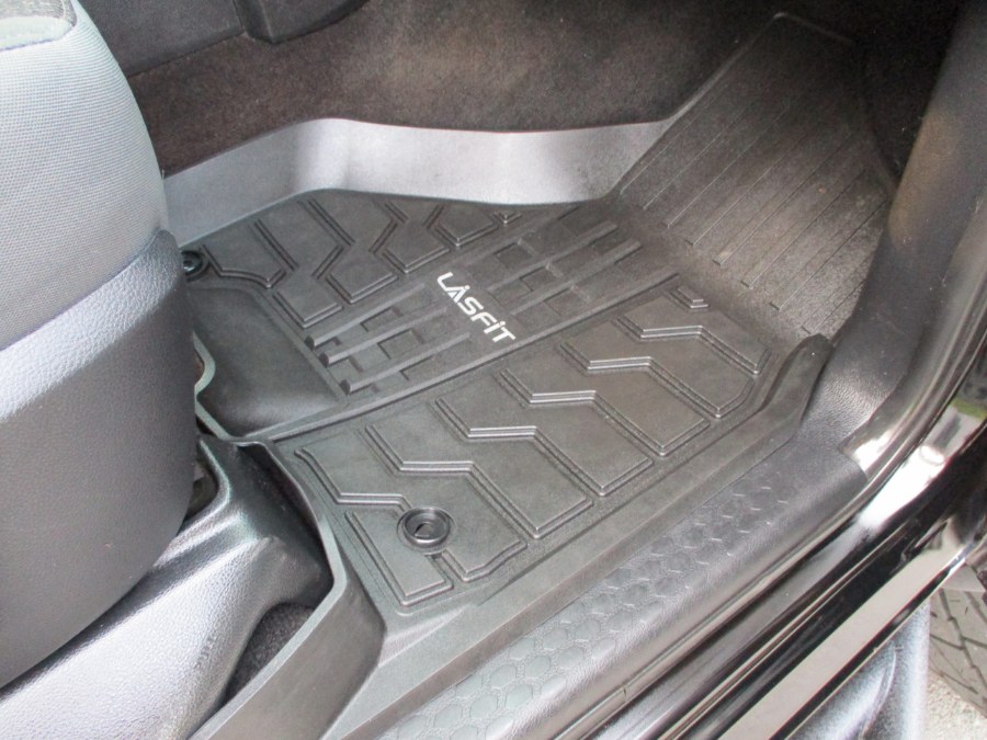 2015 Ram 2500 4WD Crew Cab 149" Big Horn, available for sale in Suffield, Connecticut | Suffield Auto LLC. Suffield, Connecticut 2015 Ram 2500 4WD Crew Cab 149" Big Horn, available for sale in Suffield, Connecticut | Suffield Auto LLC. Suffield, Connecticut